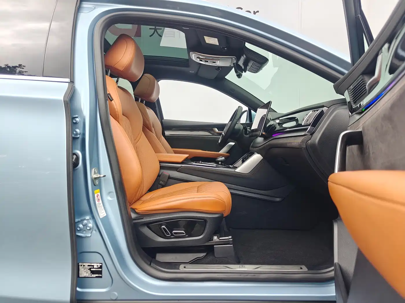 BYD Tang New Energy 2023 Model DM-i Champion Edition 112KM Honor фото 11