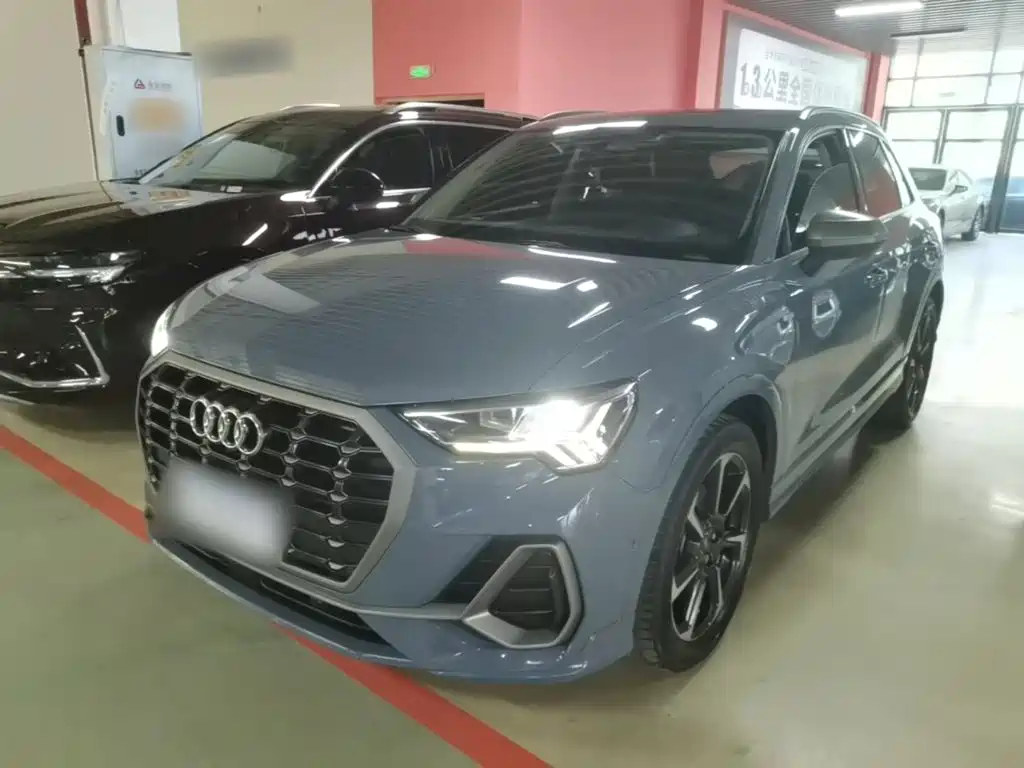 Фото 1 - Audi Q3
