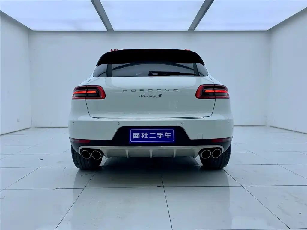 Porsche Macan 2016 Macan S 3.0T фото 4