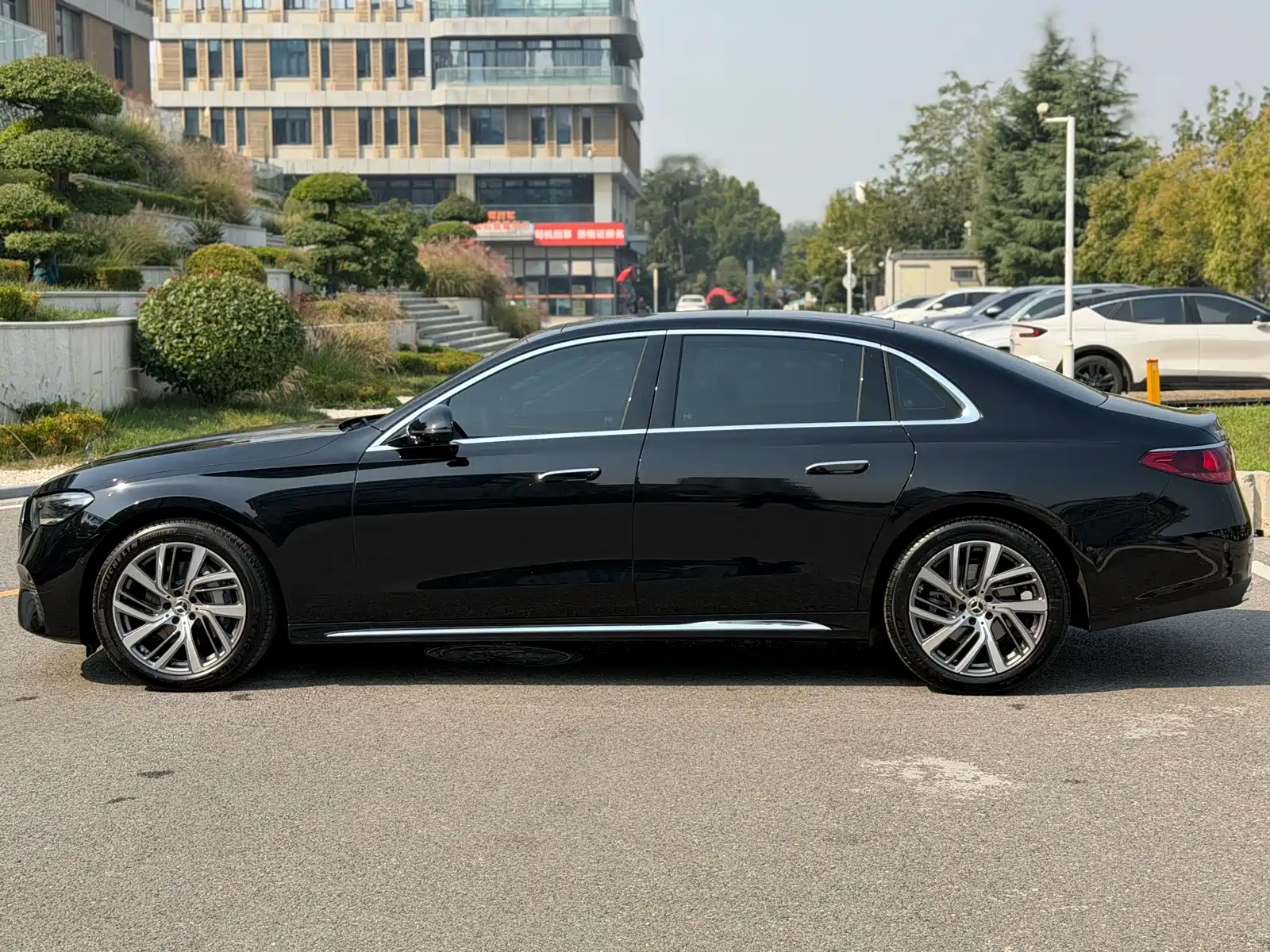 Фото 6 - Mercedes-Benz E-Class