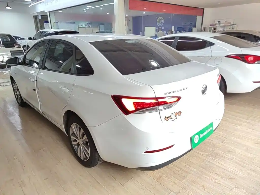 Фото 5 - Buick Excelle