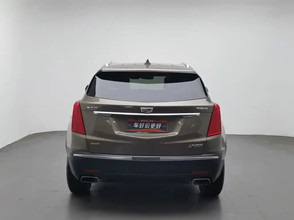 Cadillac XT5 2016 2016 28T AWD Luxury Model