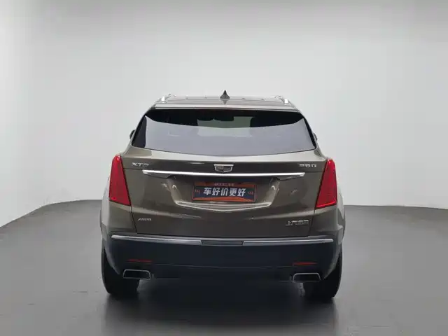 Cadillac XT5 2016 28T AWD Luxury Model — фото 4