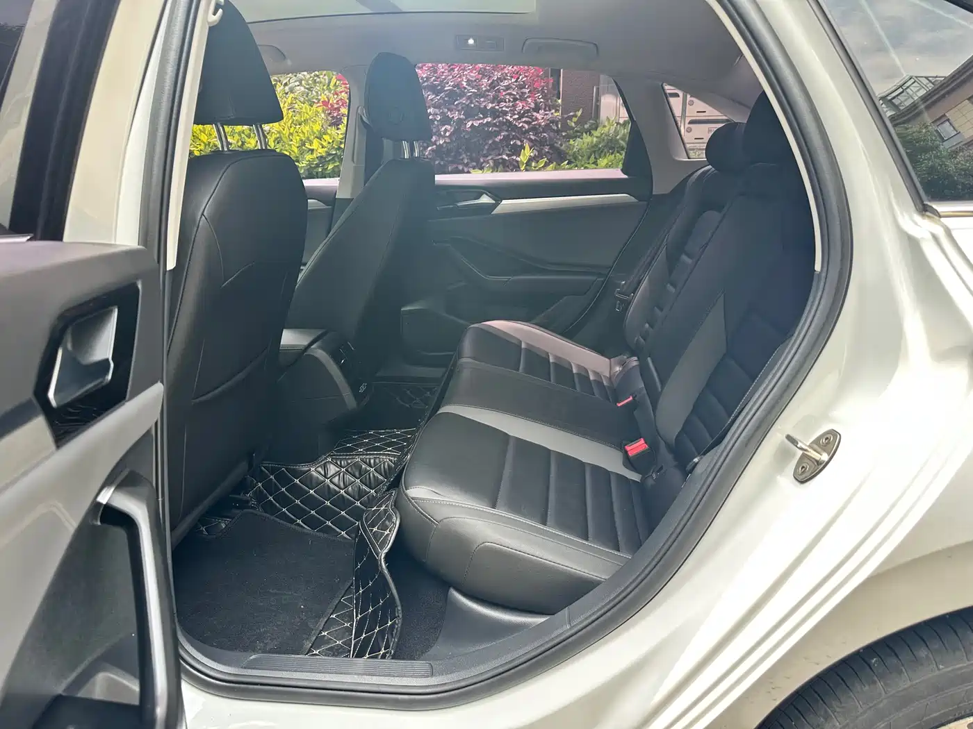 Volkswagen Sagitar 2019 280TSI DSG Comfort Edition China VI фото 6