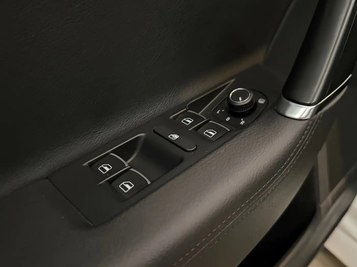 Volkswagen Magotan 2013 1.8TSI Leading фото 27