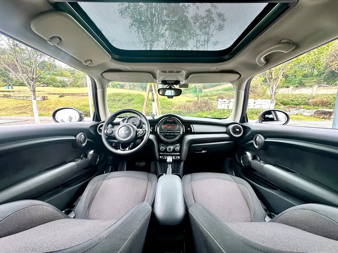 MINI 2016 1.2T ONE Pioneer фото 33