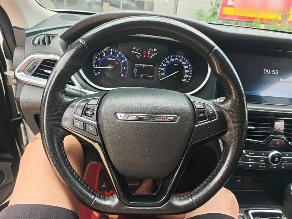 Venucia T90 2019 2018 2.0L CVT Smart Connected Premium Edition China VI
