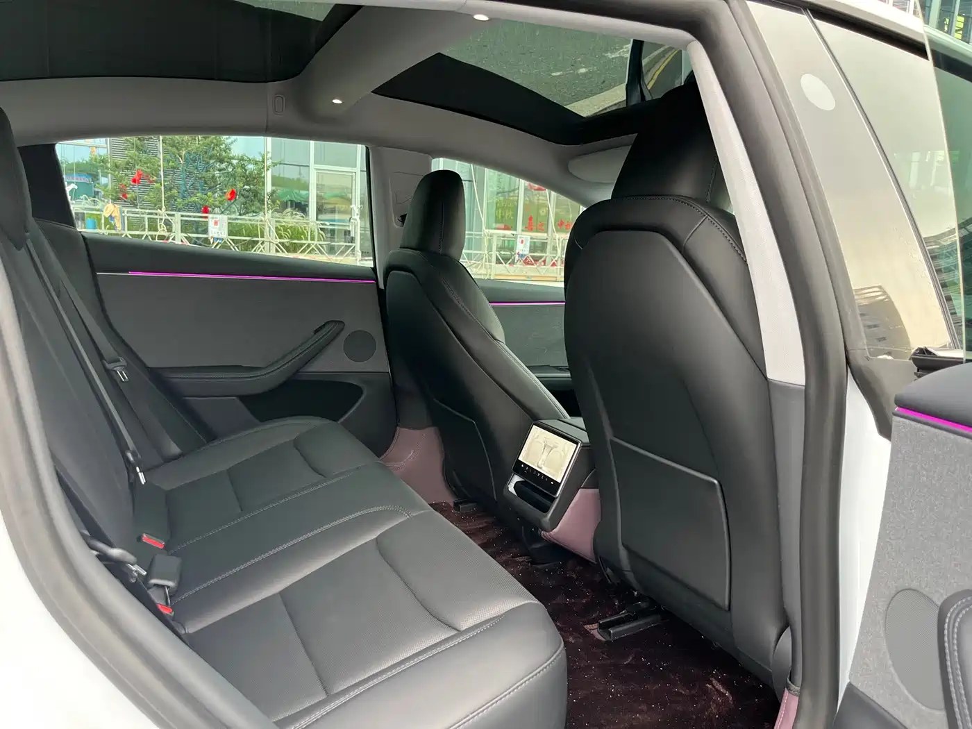 Tesla Model 3 2026 2025 Model Year Facelift Rear-Wheel Drive