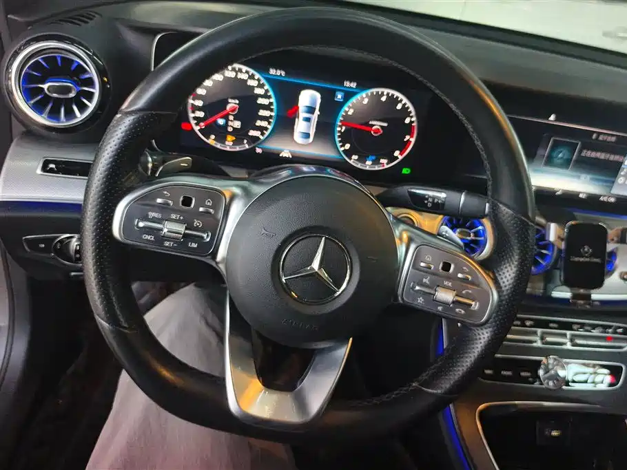 Mercedes-Benz E-Class (Import) 2019 Facelift E 300 Sport Edition фото 15