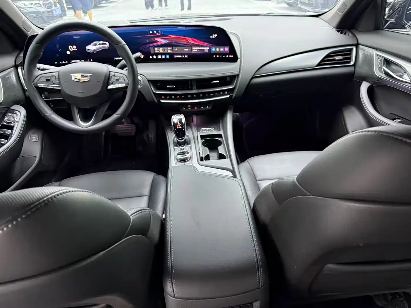 Cadillac CT5 2024 28T Luxury Model Pro фото 5