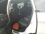 Фото 17 - Ford Edge