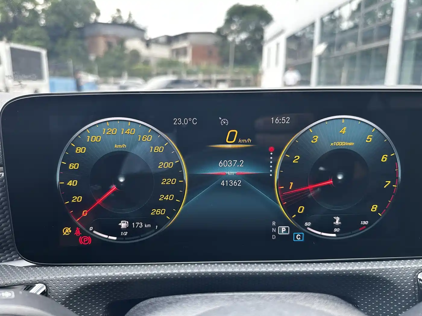 Mercedes-Benz A-Class 2022 A 200 L Sport Sedan Dynamic фото 10