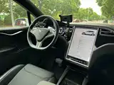 Фото 10 - Tesla Model X