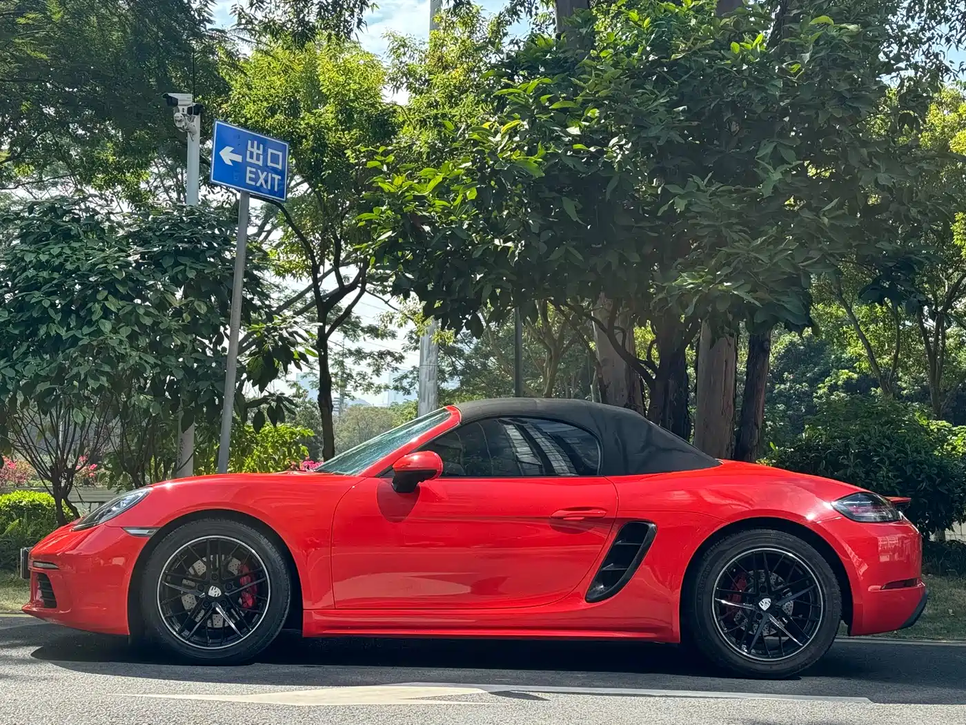 Porsche 718 2016 Boxster 2.0T фото 11