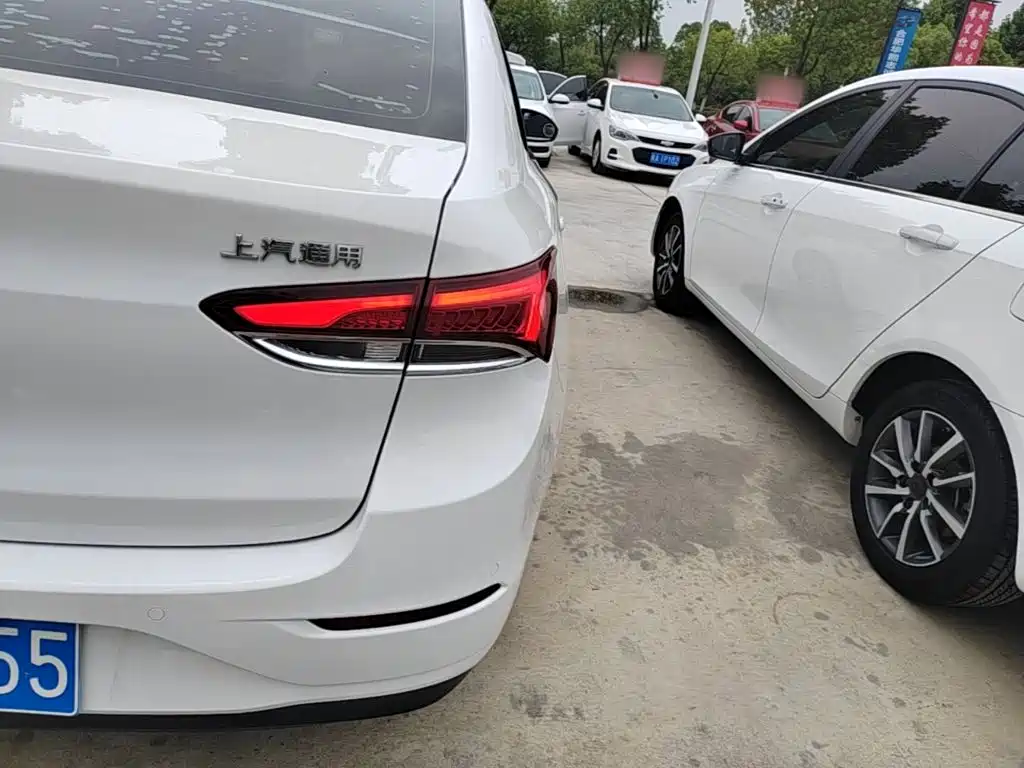 Фото 8 - Buick Excelle