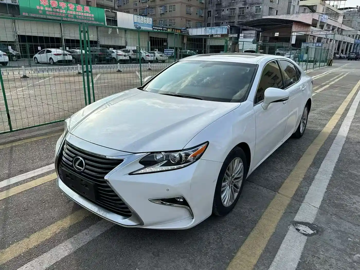 Lexus ES 2015 200 Elite Edition
