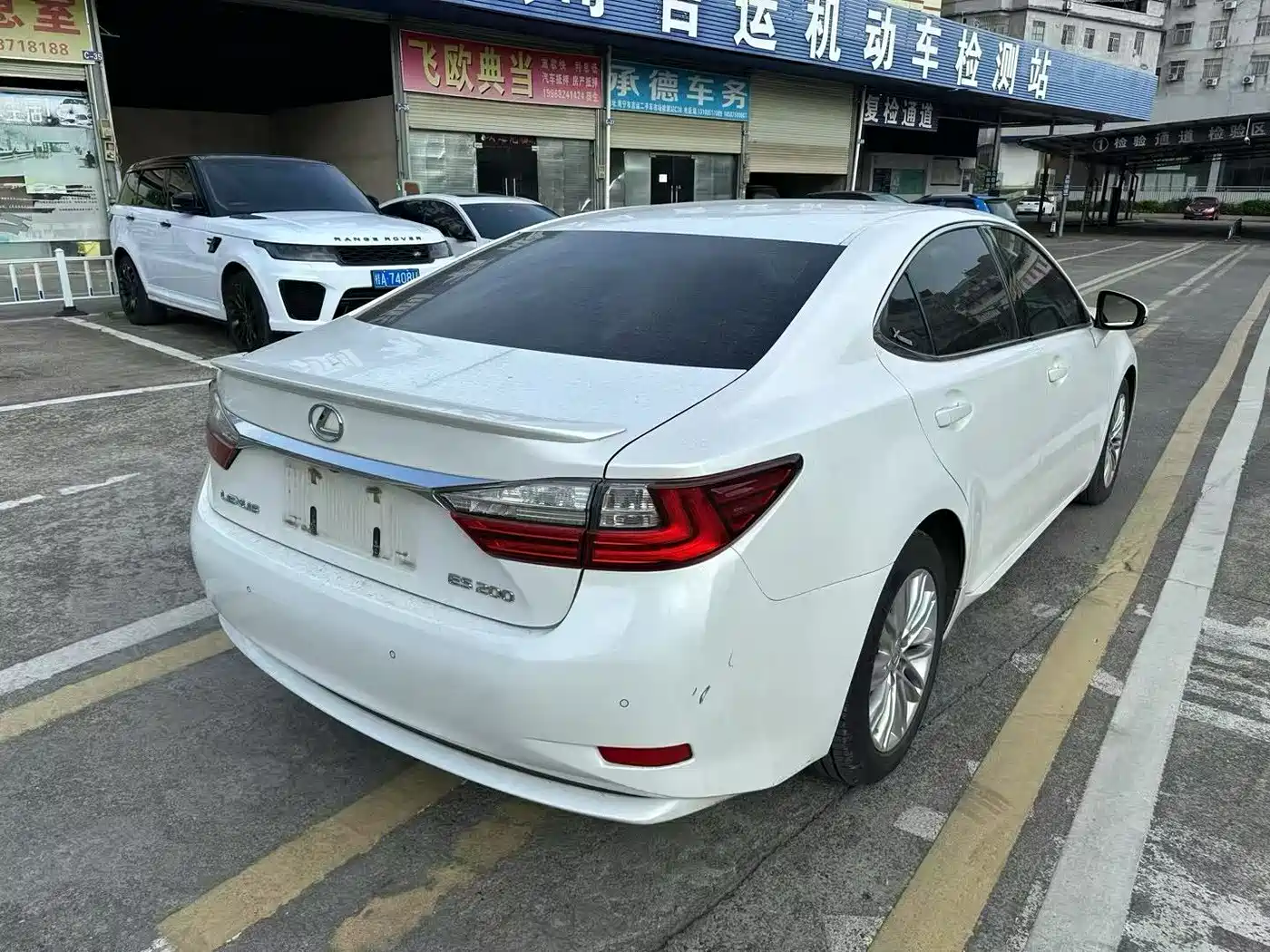 Lexus ES 2015 200 Elite Edition фото 7