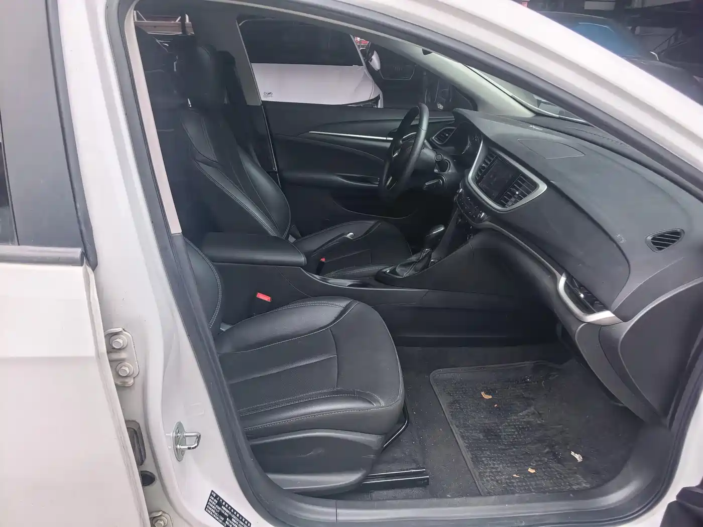 Buick Excelle 2021 1.3T Auto Mild Hybrid Elite фото 5