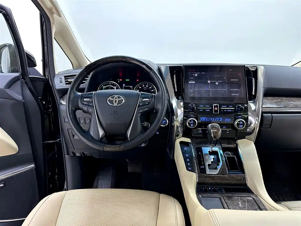 Toyota Alphard 2021 Hybrid 2.5L Premium фото 12