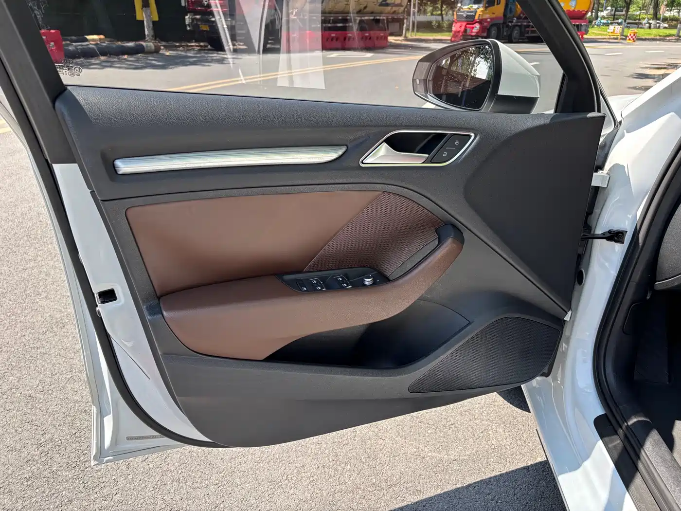 Audi A3 2015 Limousine 35 TFSI Millionth Anniversary Comfort Enjoyment Type фото 8