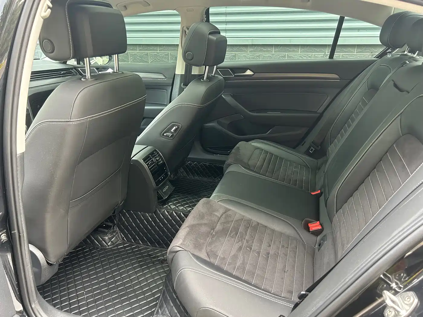 Volkswagen Magotan 2020 380TSI DSG Luxury фото 8