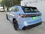 Photo 5 - Volkswagen Tiguan L
