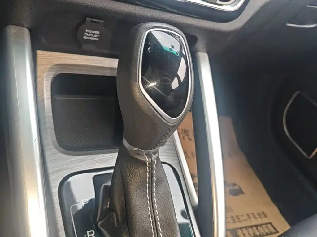 Geely Vision X3 2017 2017 1.5L Automatic Premium