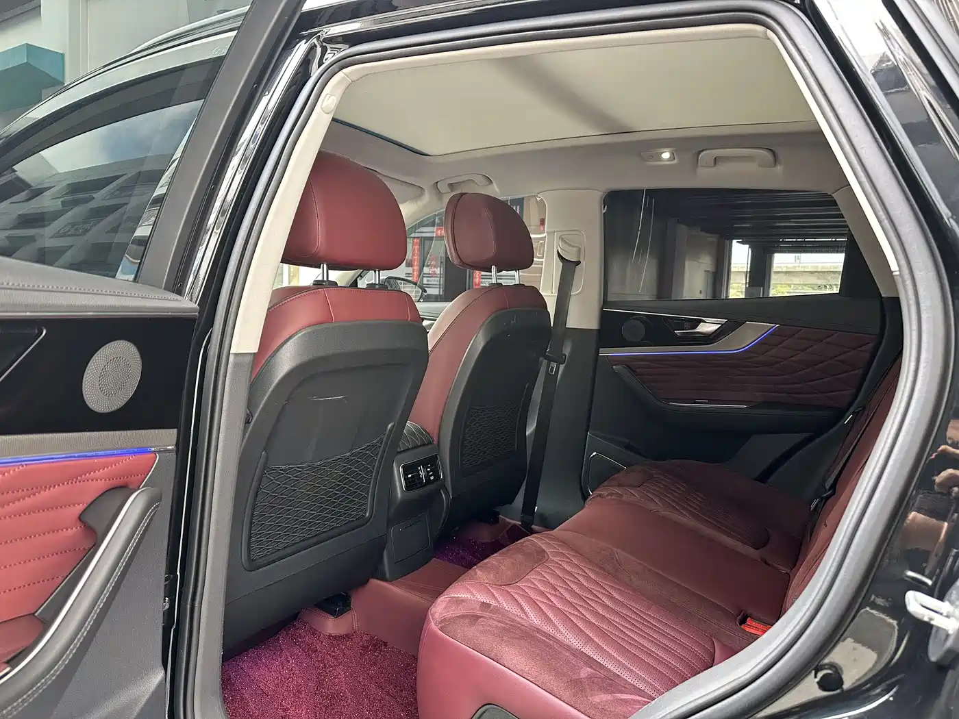 Hongqi HS5 2022 2.0T Smart Connect Flagship AWD Edition фото 5