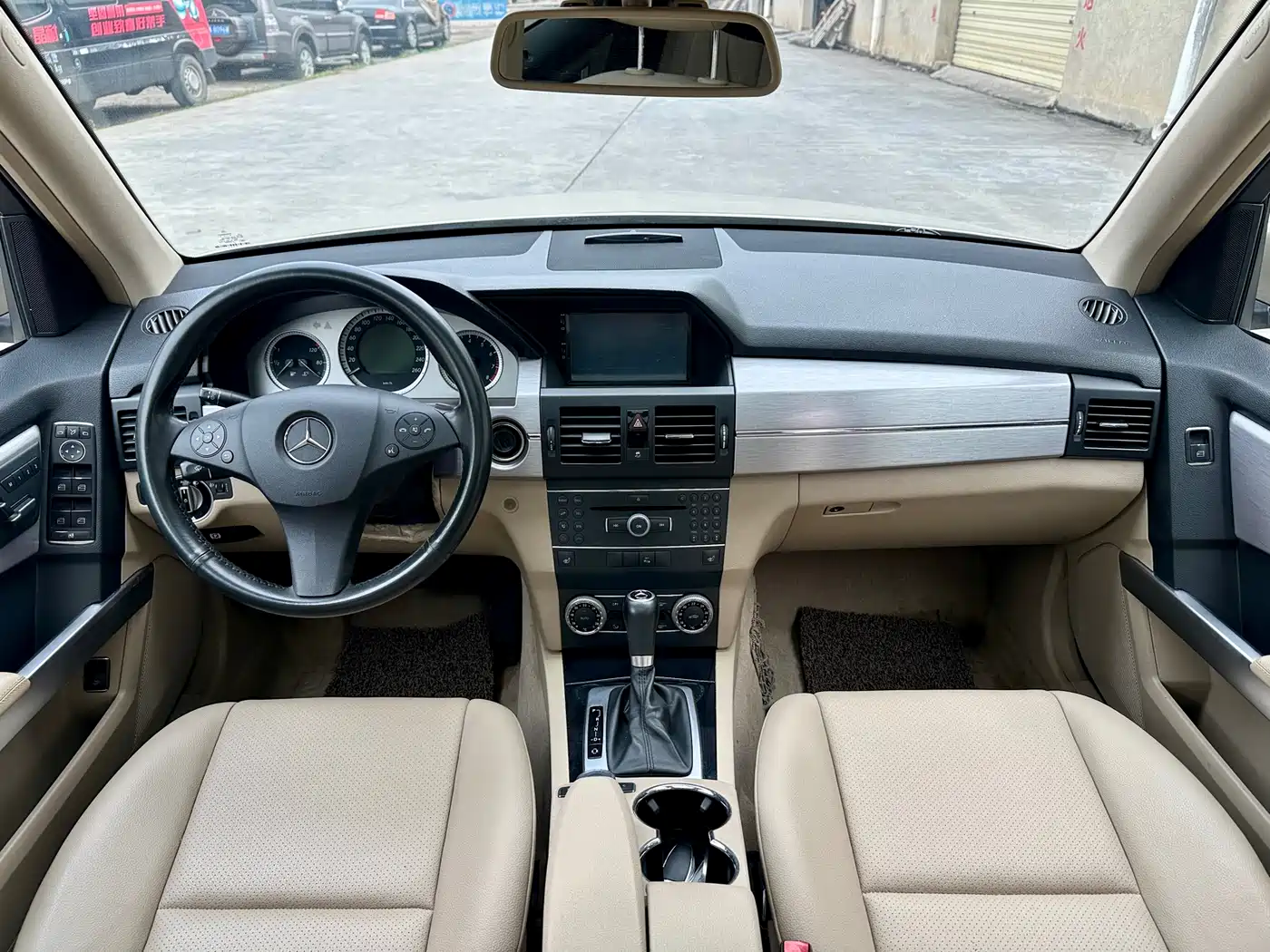 Mercedes-Benz GLK-Class 2012 Model GLK 300 4MATIC Fashion фото 9