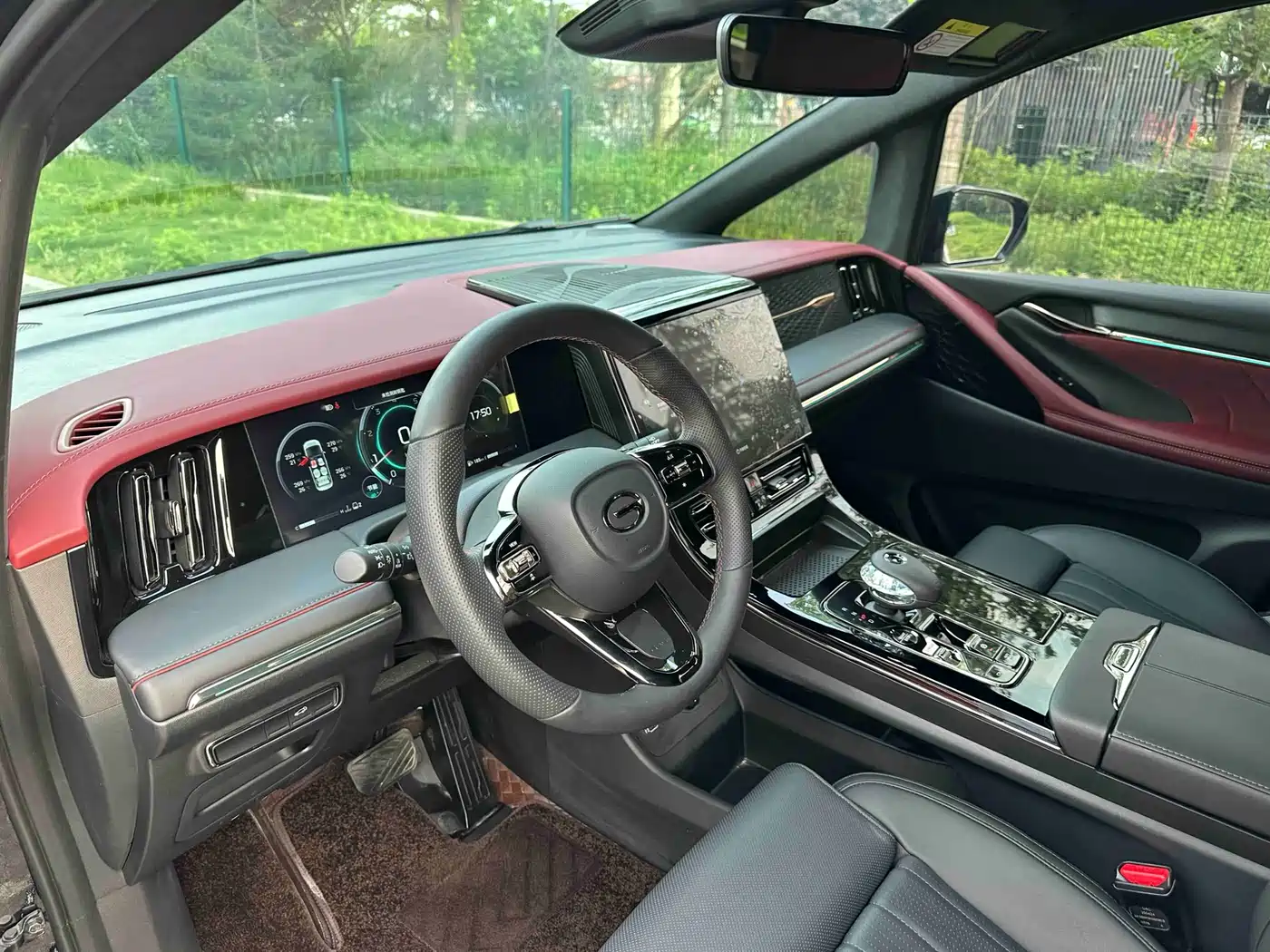GAC Trumpchi Trumpchi M8 2024 Patriarch Series 400T Ultimate Edition фото 11