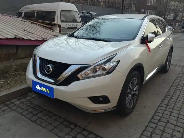 NISSAN LOULAN