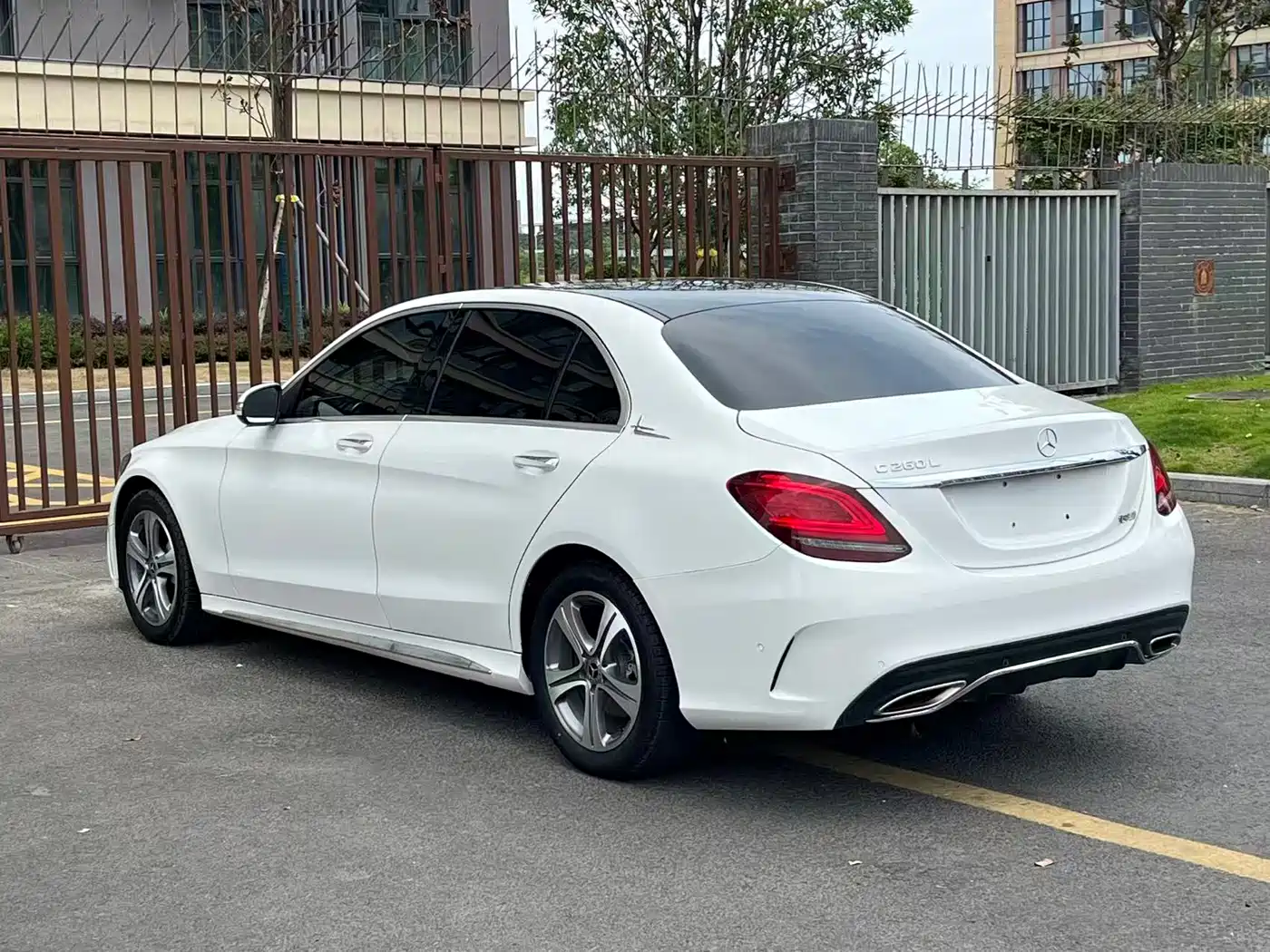 Mercedes-Benz C-Class 2020 C 260 L Sport фото 12