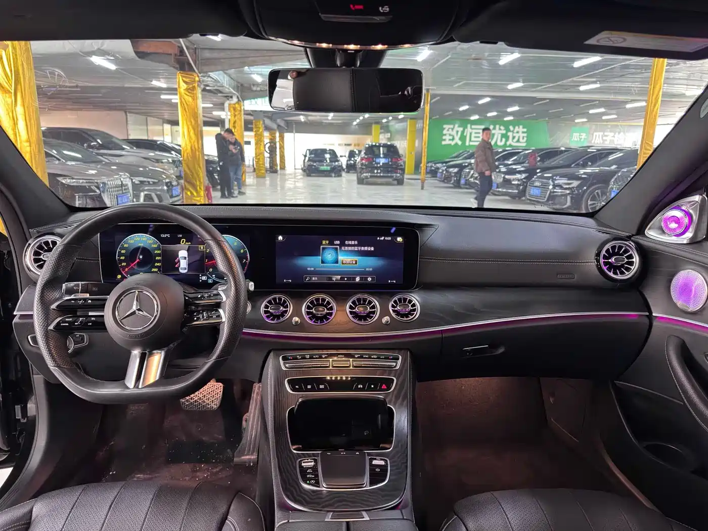 MERCEDES-BENZ E CLASS