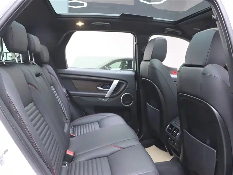 Land Rover Discovery Sport 2023 249PS R-Dynamic SE Performance Technology Version фото 15
