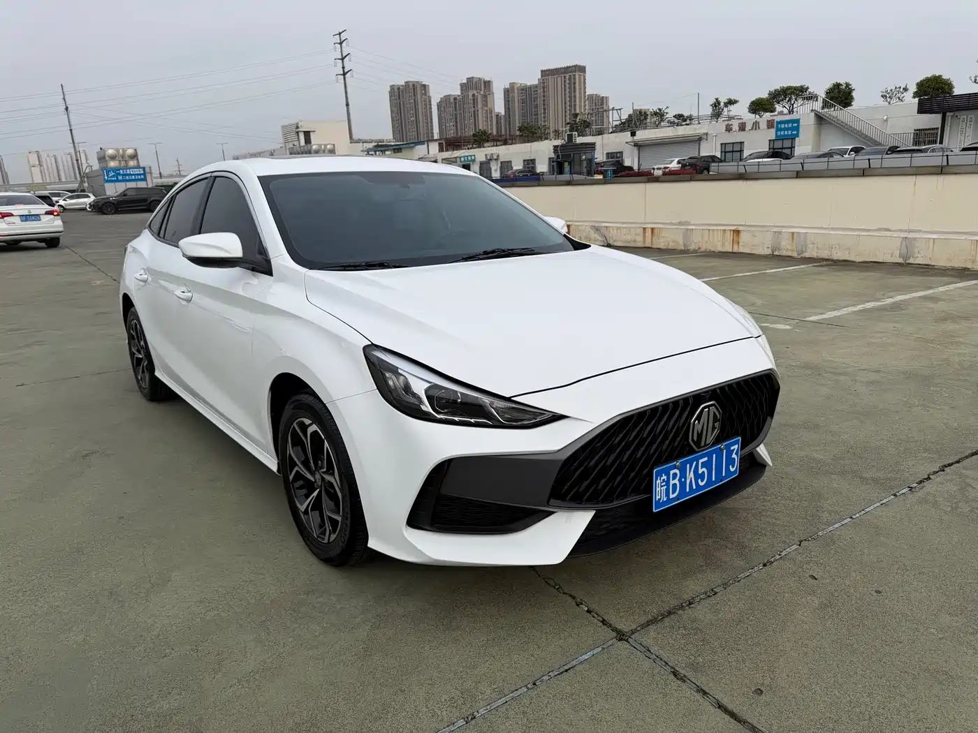 MG MG5