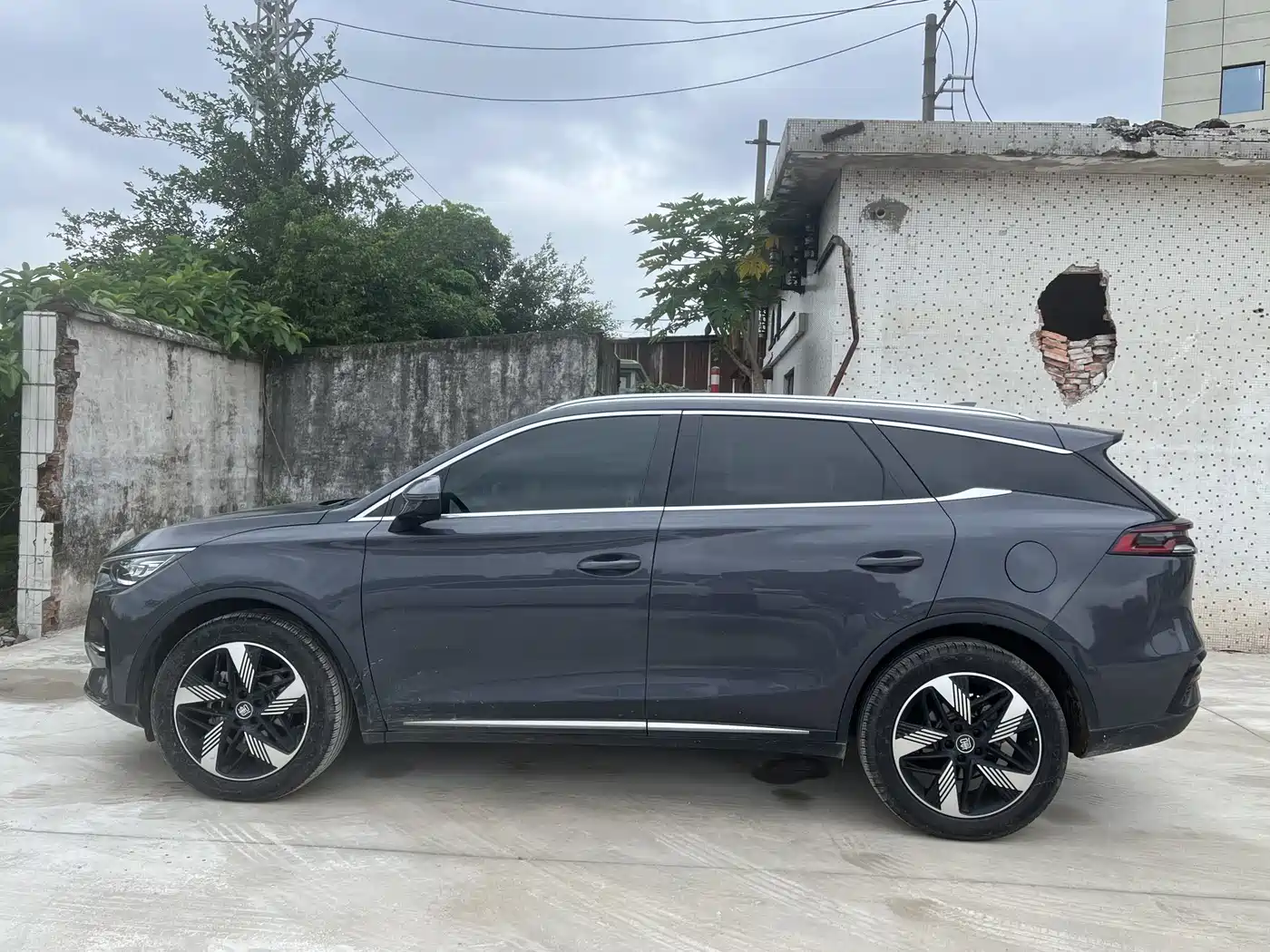 BYD Tang New Energy 2023 Model DM-i Champion Edition 112KM Honor фото 8