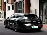صورة 9 - Porsche Taycan