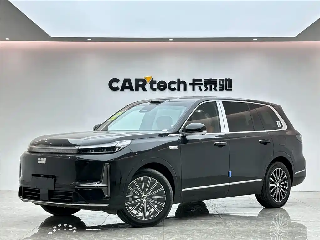 Geely Galaxy Galaxy M9 2025 Model 230km 2WD Explorer+ Edition