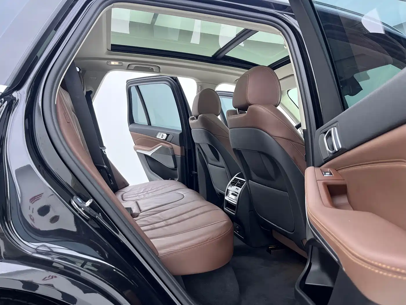 BMW X5 (Import) 2021 xDrive40i M Sport Package фото 8