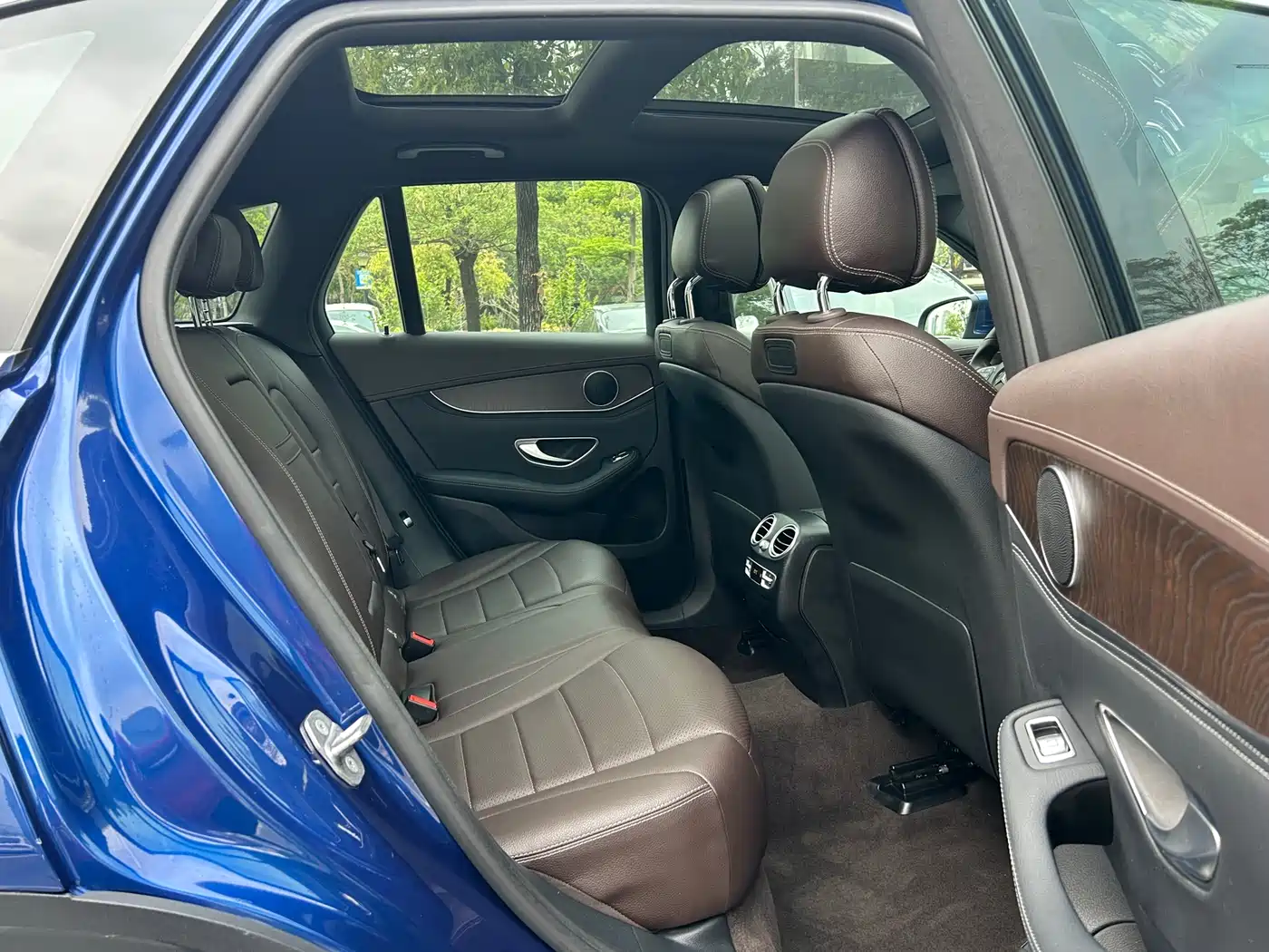 Mercedes-Benz GLC 2017 GLC 300 4MATIC Dynamic фото 33