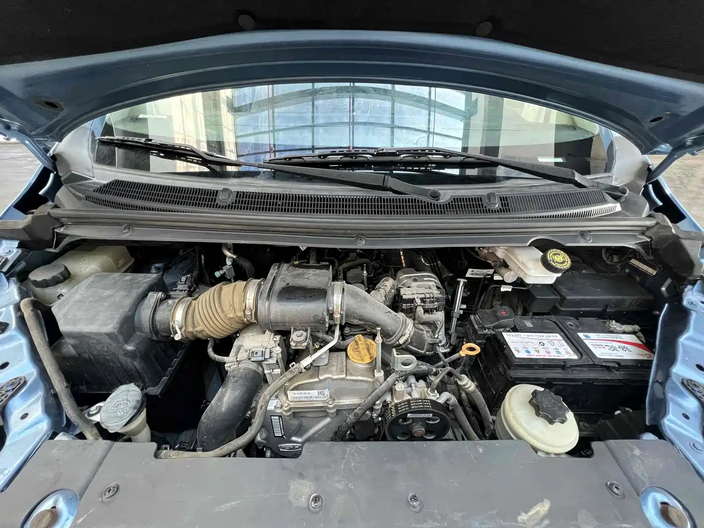SAIC Maxus Maxus G10 2018 PLUS 1.9T Manual Elite Edition Diesel фото 7