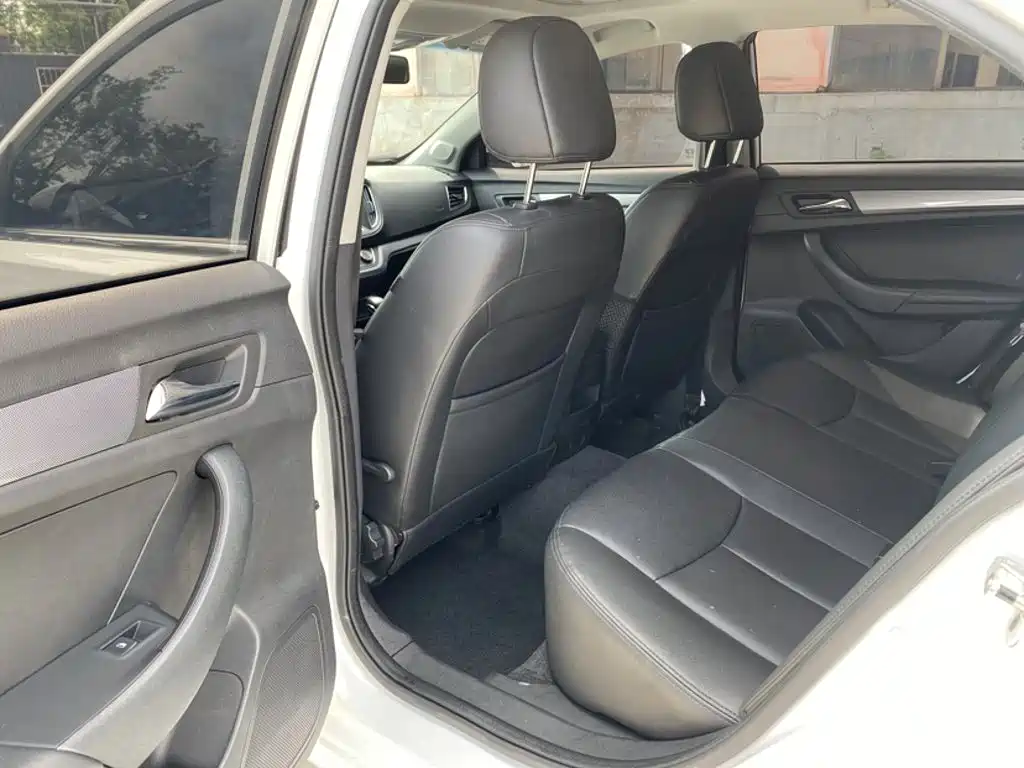Roewe 360 2019 2018 PLUS 1.5L Automatic Exclusive Edition