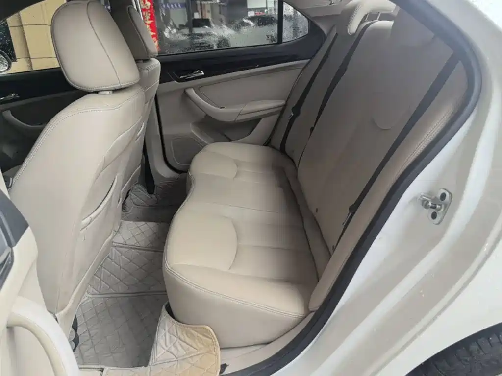 Roewe 360 2018 2017 1.5L Manual Luxury Edition