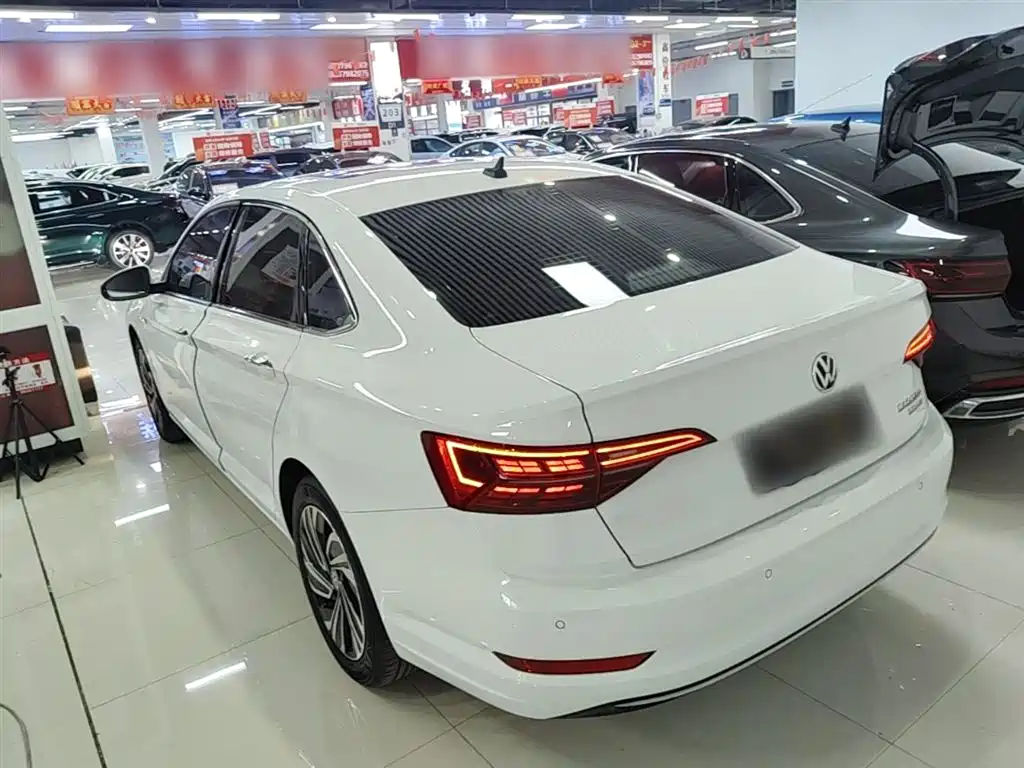 Volkswagen Sagitar 2022 280TSI DSG Surpassing Edition фото 5