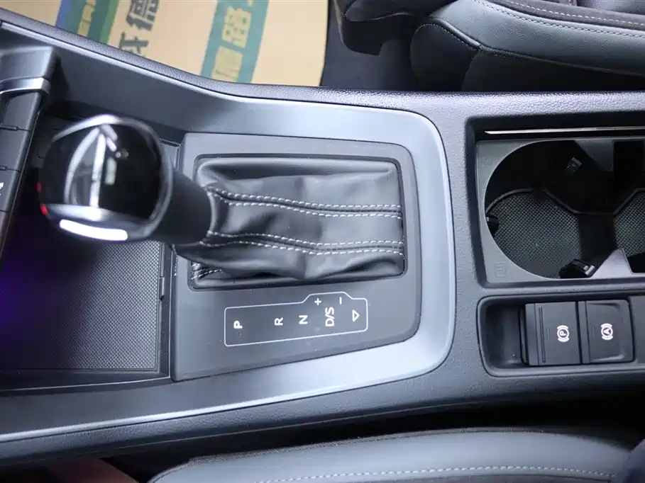 Audi Q3 Sportback 2022 40 TFSI Fashion фото 10