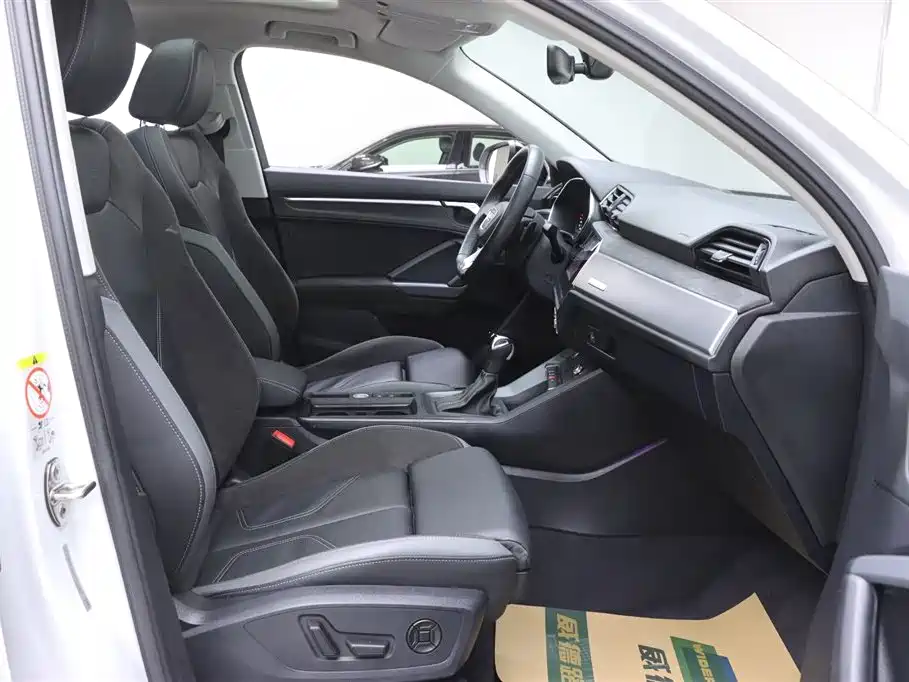 Audi Q3 Sportback 2022 40 TFSI Fashion фото 18