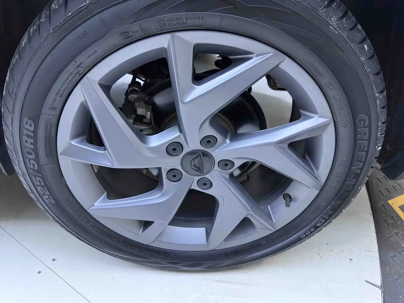 JETTA VS7