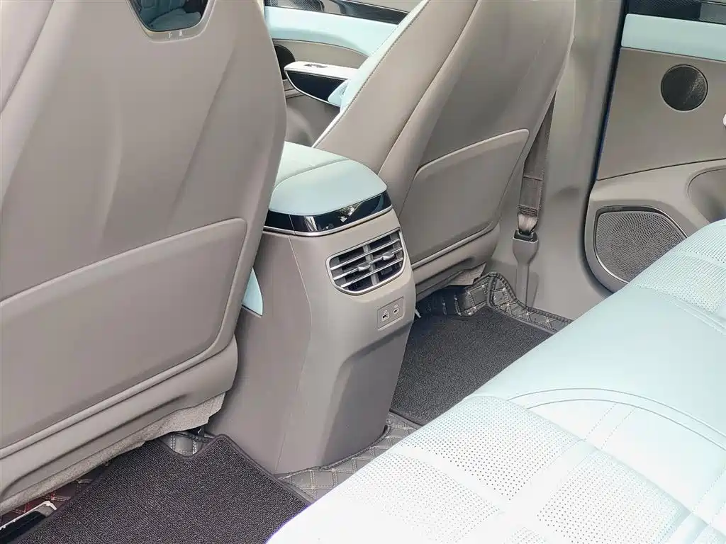 Hongqi HONGQI TIANGONG 08