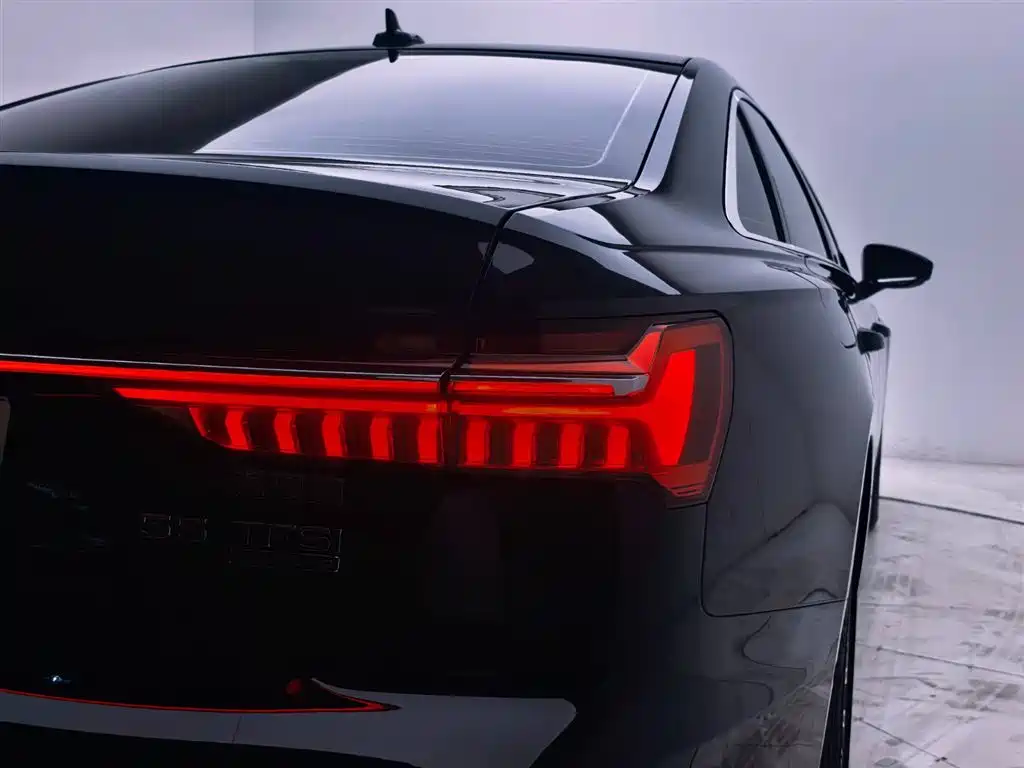 Audi A6L 2024 45 TFSI quattro Premium Dynamic фото 23