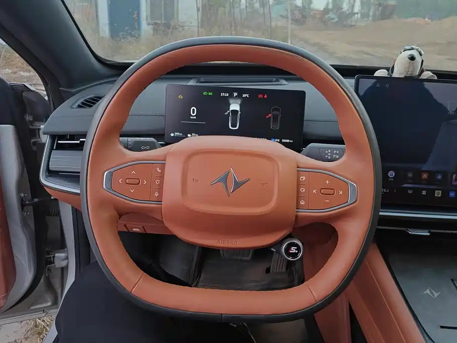 Dongfeng Yipai eπ007 2025 2025 EREV 230Pro Cruise Edition